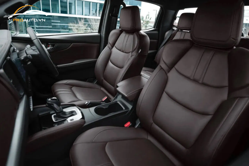 Sơn đổi màu các chi tiết nhựa xe Mazda BT-50