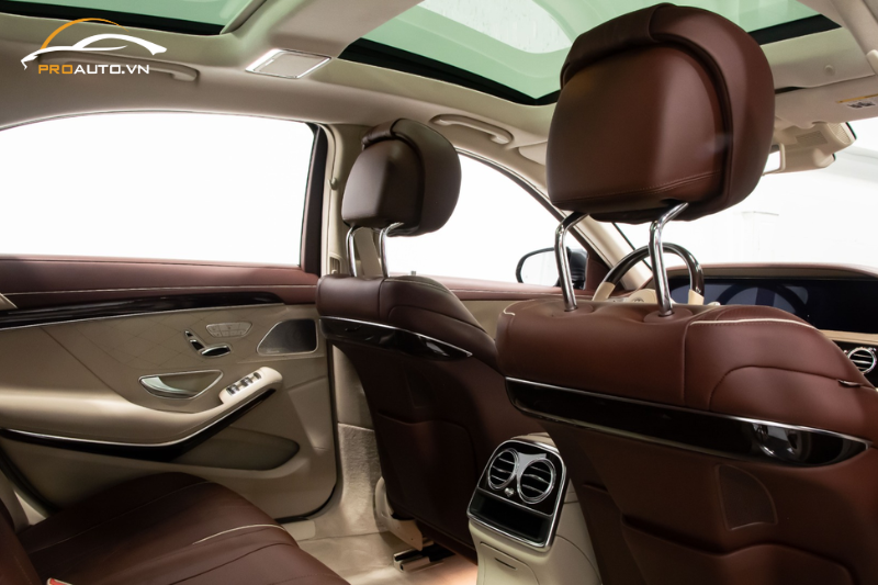 Sơn đổi màu các chi tiết nhựa xe Mercedes S-Class Long