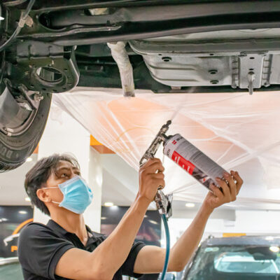 Sơn phủ gầm ô tô