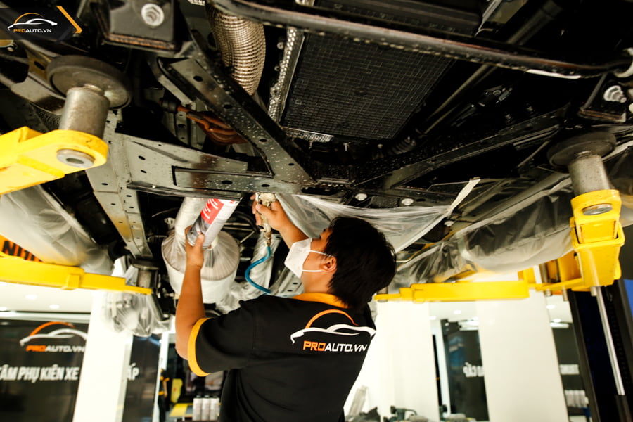 Sơn Phủ Gầm Ford Everest - Ảnh 4