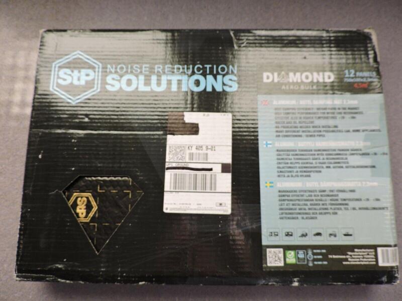 STP Aero Alum sử dụng để dán tiêu âm cửa xe và lỗ kỹ thuật ô tô