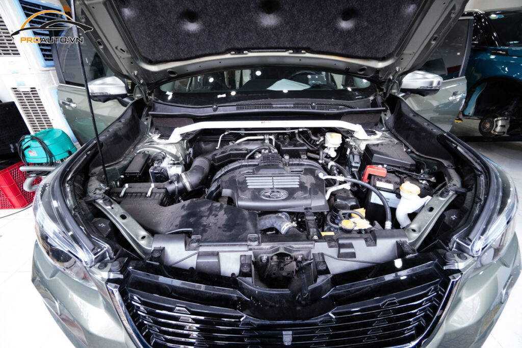 Cách âm chống ồn xe Subaru Outback vị trí khoang máy