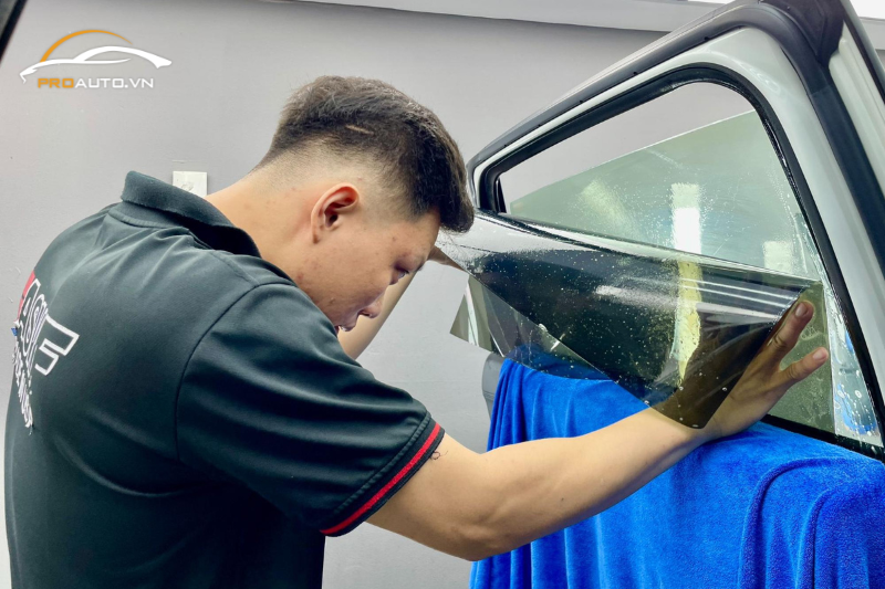 Tại sao nên dán phim cách nhiệt xe Volvo XC60?