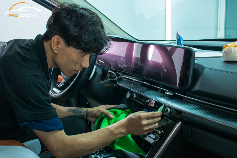 Tại sao nên dán PPF nội thất ô tô?