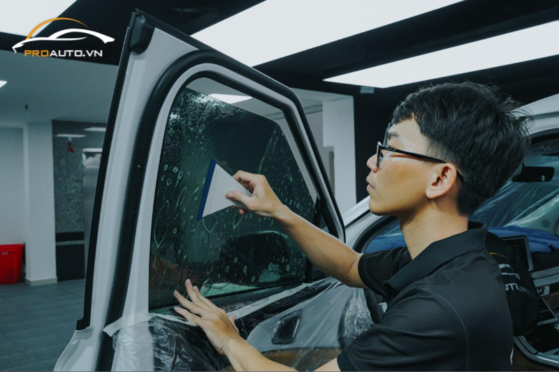 Tại sao phải dán phim cách nhiệt xe Kia Seltos?