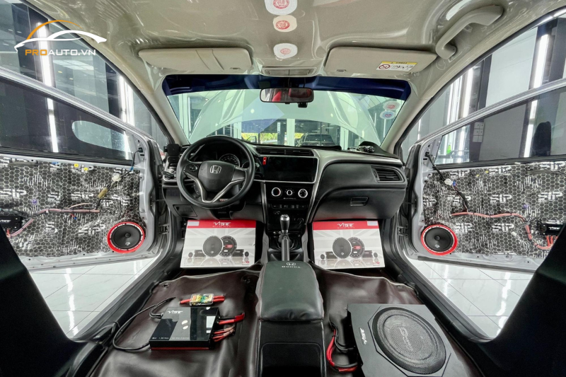 Tại sao phải độ âm thanh xe Honda City?