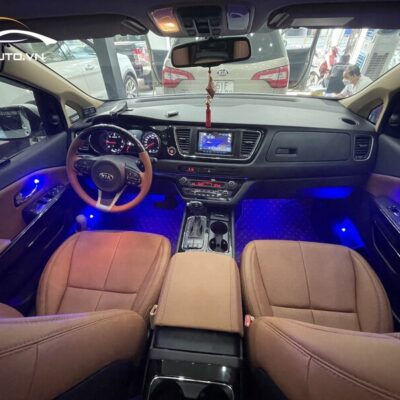 tang anh sang cho khoang noi that