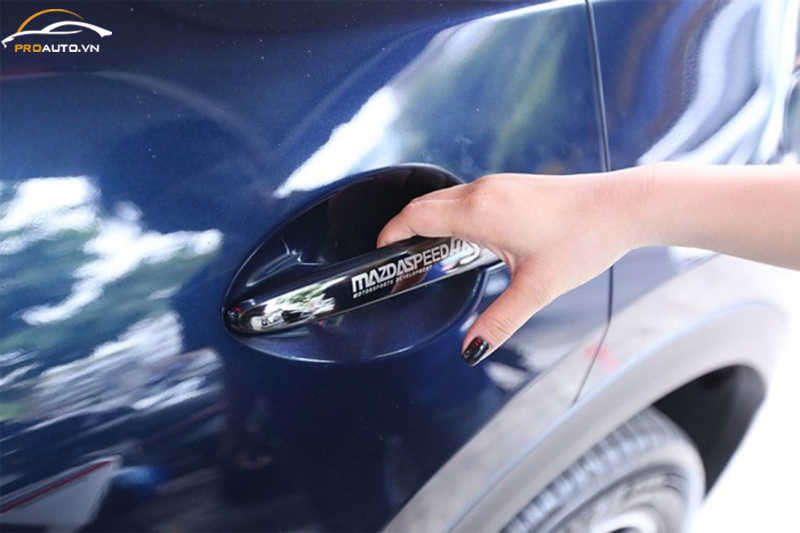 Tay nắm cửa là nơi sinh sôi của vi khuẩn