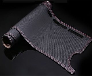 Thảm taplo vân da carbon