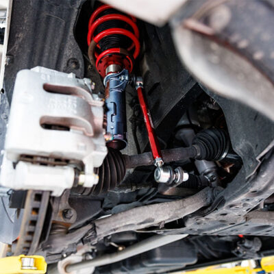 Nâng gầm Kia Carnival