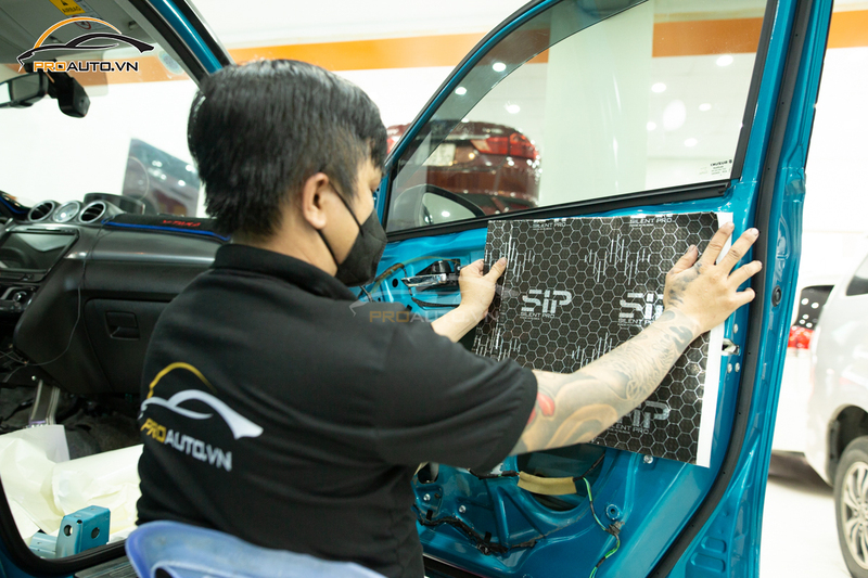 Thi công chống ồn xe ô tô tại ProAuto.vn
