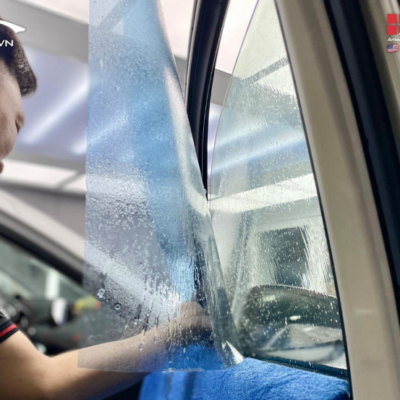 thi cong dan phim cach nhiet xe hyundai palisade 1