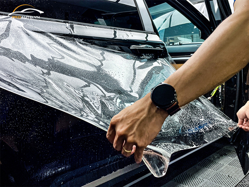 Thi công dán PPF Magnus PRO cho ô tô tại PROAUTO.VN
