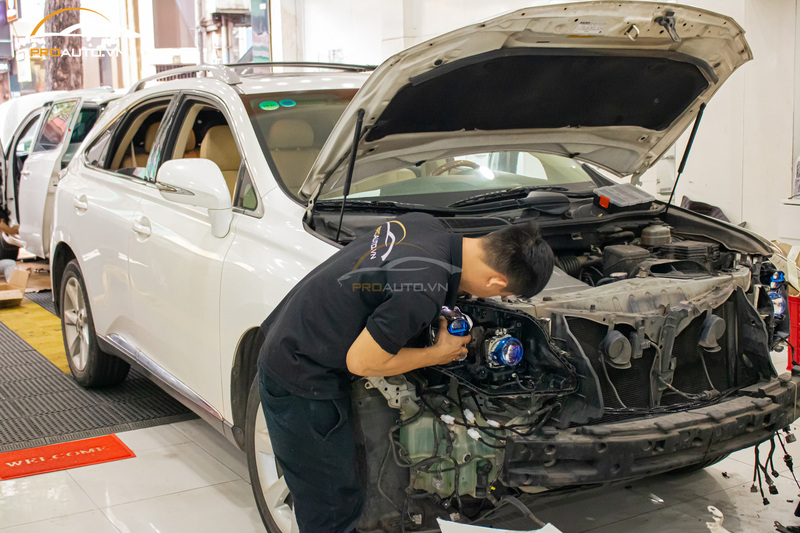 Độ đèn Aozoom cho ô tô