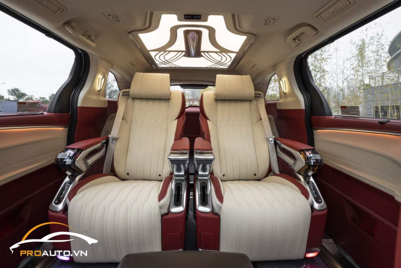 Thi công độ ghế Limousine Crystal 4.0 tại PROAUTO.VN
