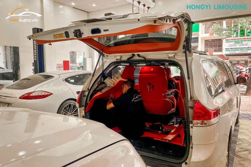 Thi công độ ghế Limousine Kia Carnival tại PROAUTO.VN