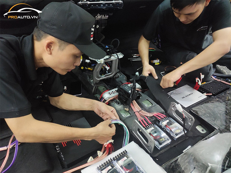 Thi công độ loa cho xe ô tô tại PROAUTO.VN