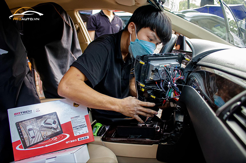 Thi công độ màn hình oto Gotech uy tín, chất lượng tại PROAUTO.VN