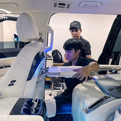 thi cong lap dat ban xep cho xe o to 2