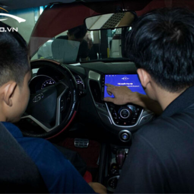 thi cong lap dat man hinh android tai proautovn 1