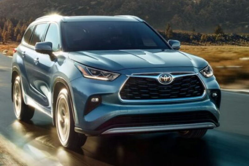 Toyota Highlander 2024 có hai loại động cơ 2.5L 4 xy lanh và V6 3.5L