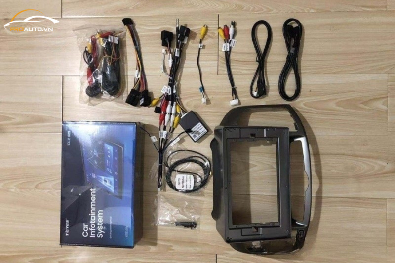 Trọn bộ sản phẩm màn hình Teyes CC2 Plus