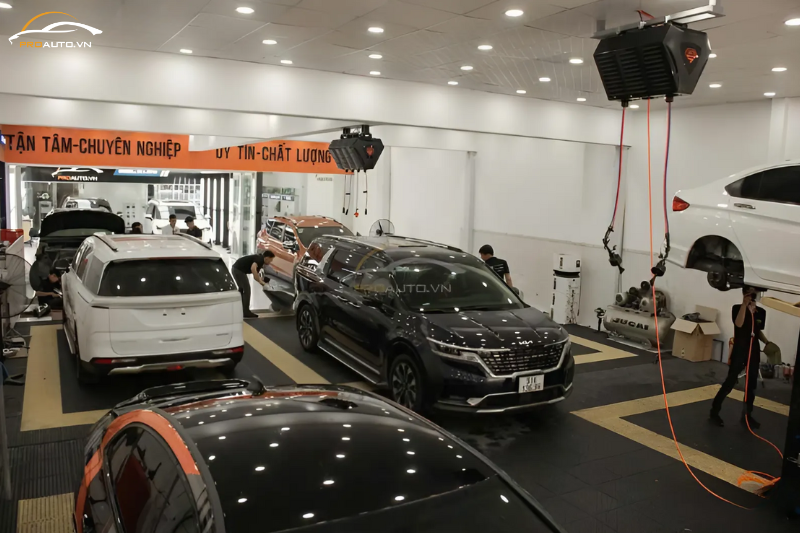 Trung tâm chuyên dán phim cách nhiệt xe Honda Accord uy tín tại Bình Dương