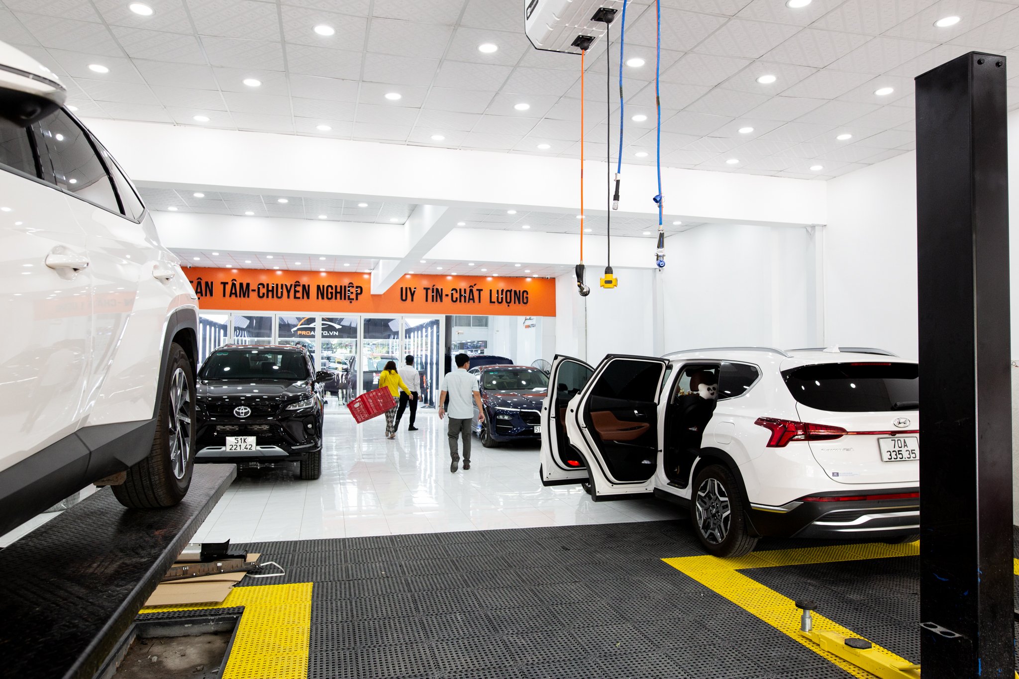 Proauto.vn - Trung tâm phụ kiện ô tô uy tín tại Tphcm