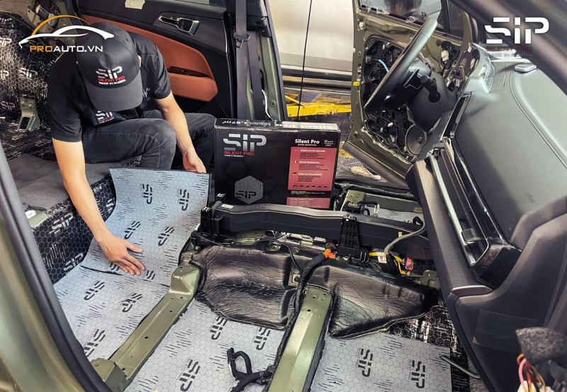 Sử dụng vật liệu chống ồn cho xe ô tô có hiệu quả?