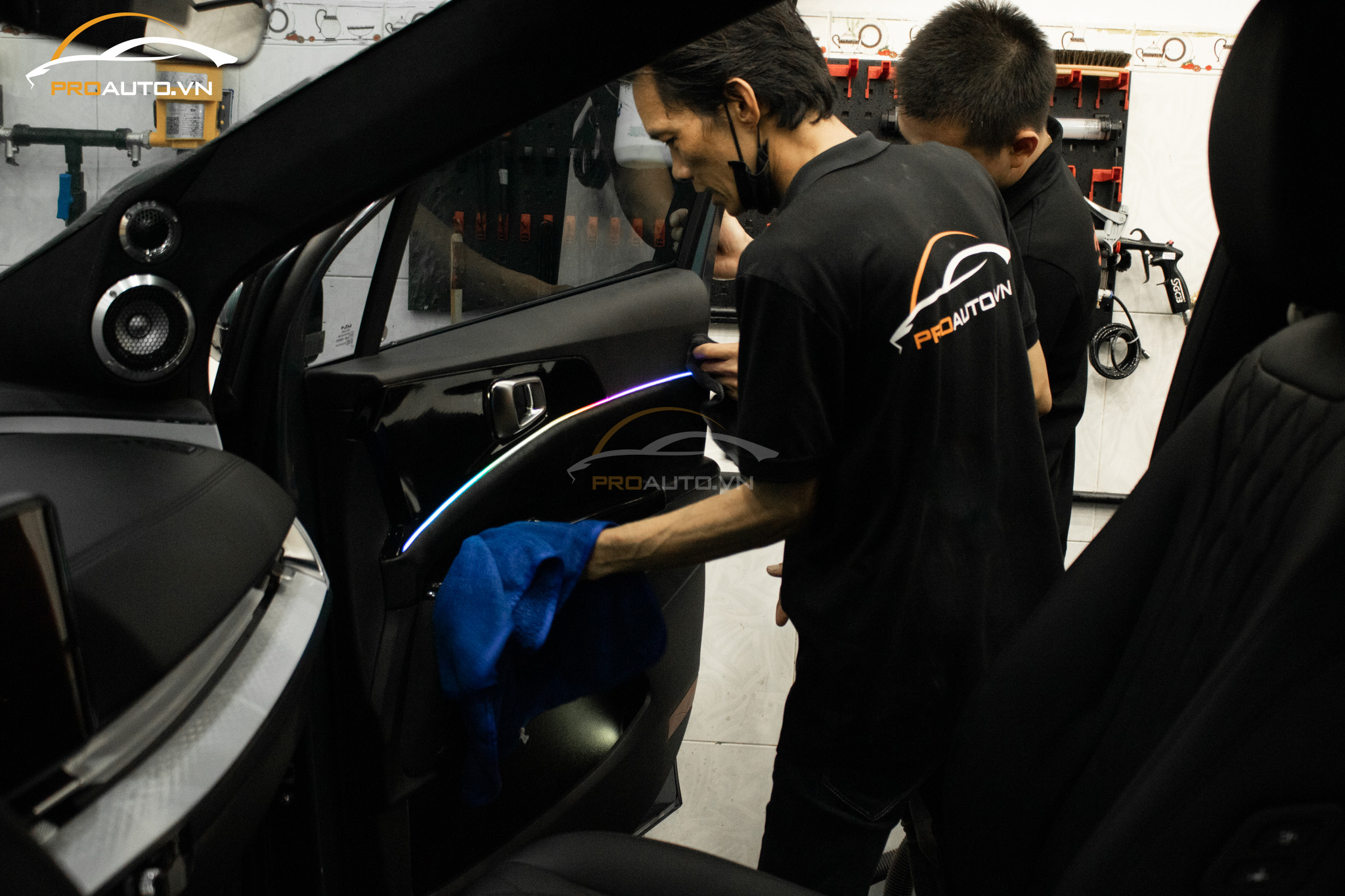 Vệ Sinh Nội Thất Ô Tô - Ảnh 7
