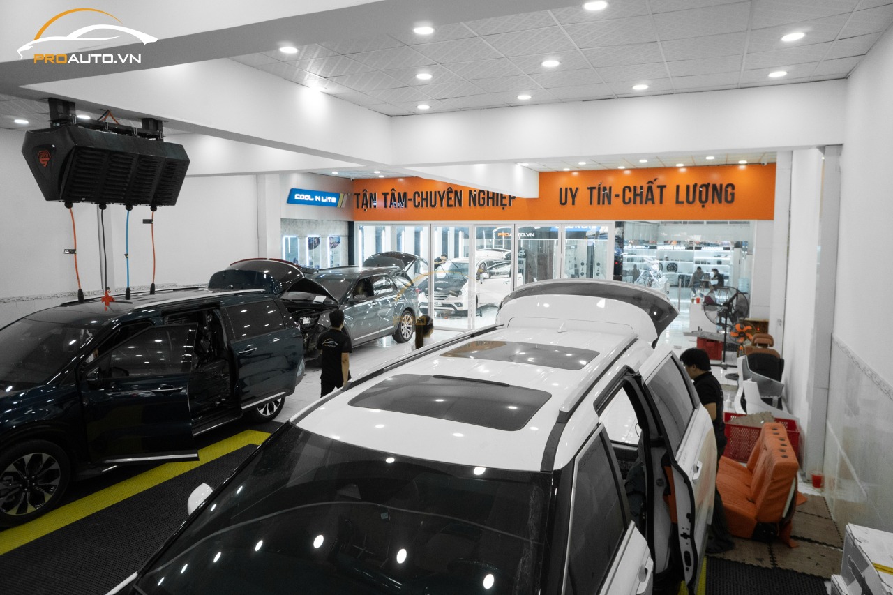 Proauto.vn_Trung tâm vệ sinh nội thất ô tô TPHCM chuyên nghiệp