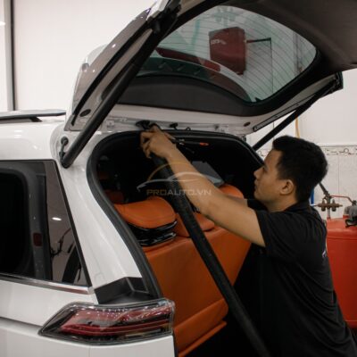 Vệ Sinh Nội Thất Ô Tô TPHCM