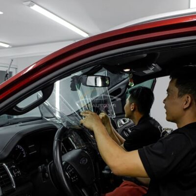 vi sao nen dan phim cach nhiet xe ford everest 3