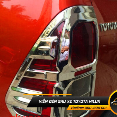 vien den sau xe toyota hilux 1