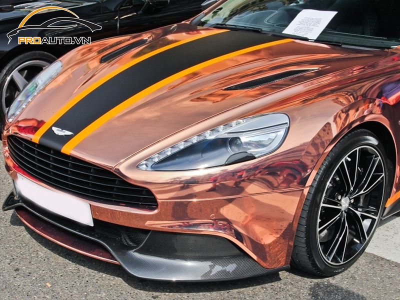 Wrap đổi màu xe Aston Martin Vanquish