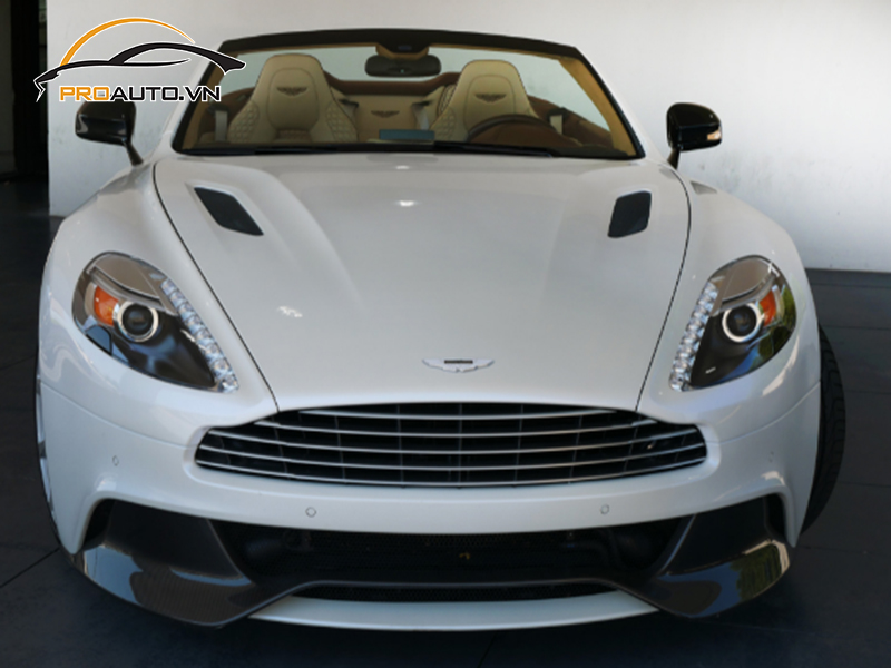 Dán wrap đổi màu Aston Martin Vanquish
