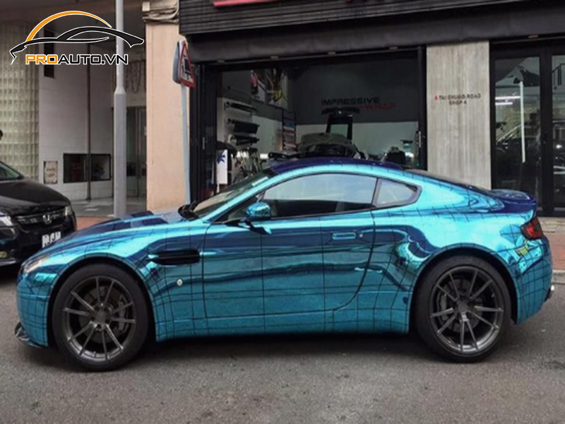Dán wrap đổi màu xe Aston Martin Vanquish