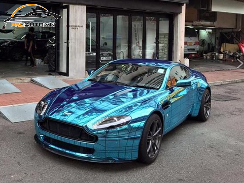 Dán wrap đổi màu xe Aston Martin Vanquish