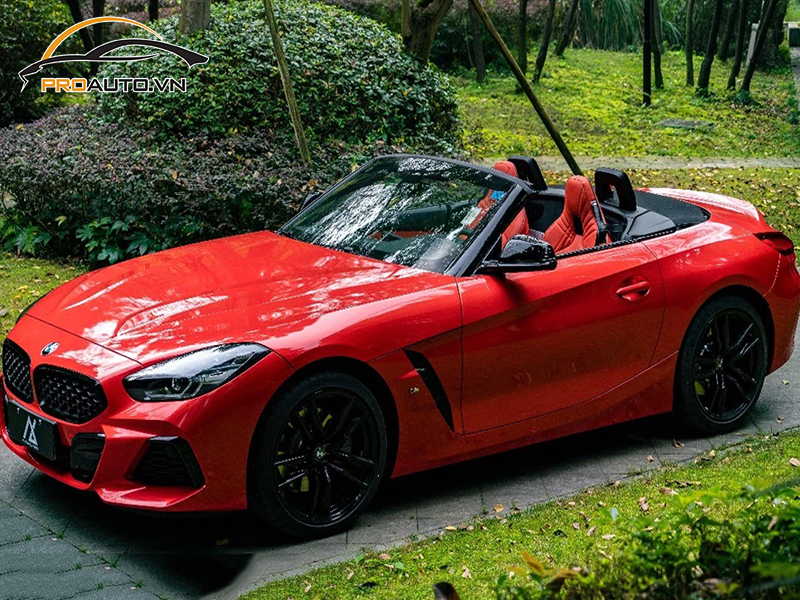 Dán wrap đổi màu xe BMW Z4