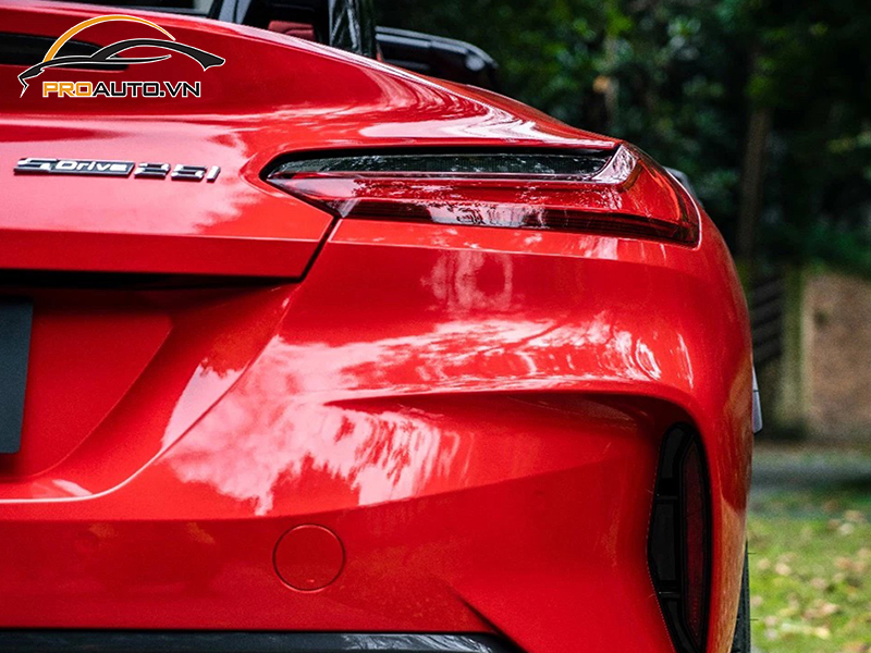 Dán wrap đổi màu xe BMW Z4