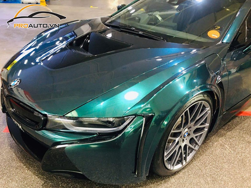 Dán wrap đổi màu BMW i8