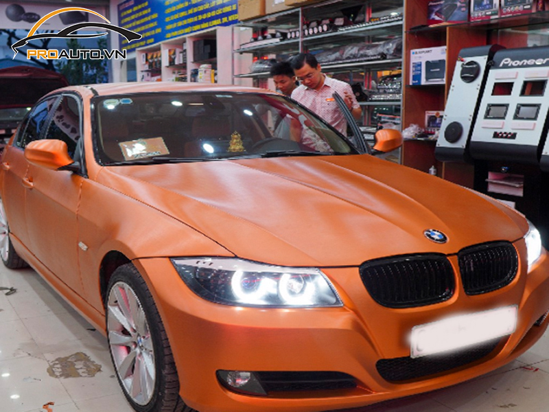 Dán wrap đổi màu BMW Series 1