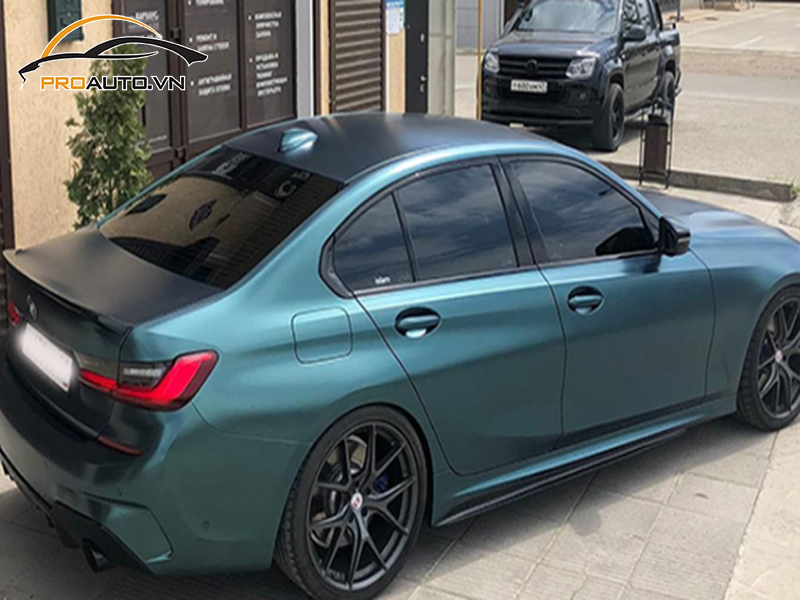 Dán wrap đổi màu xe BMW Series 1