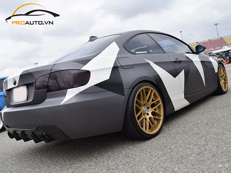 Dán wrap đổi màu BMW Series 3