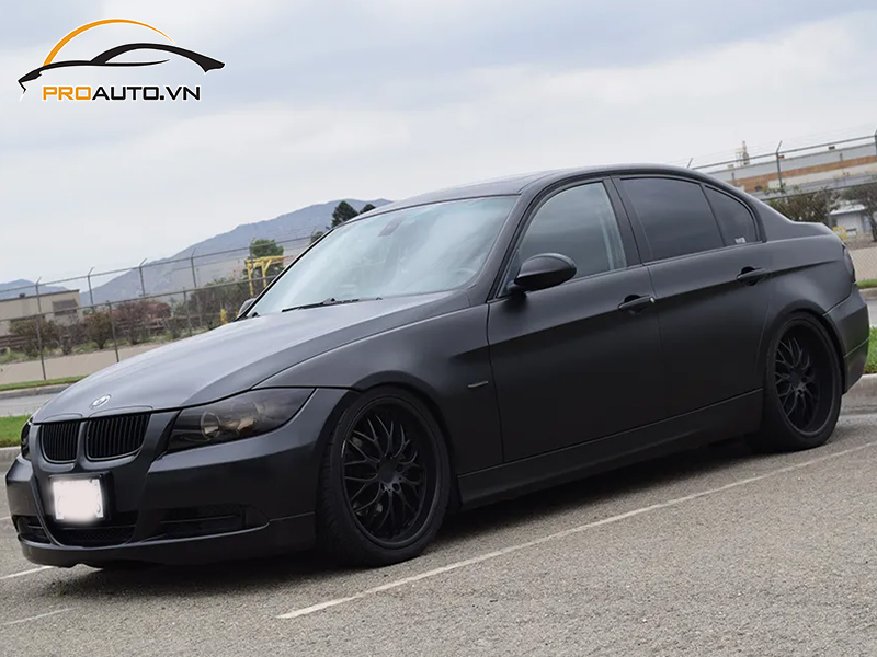 Dán wrap đổi màu cho xe BMW Series 3