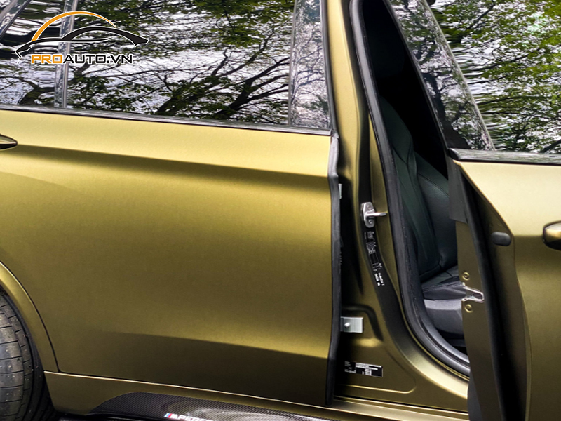 Dán wrap đổi màu xe BMW X Series