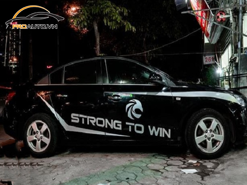 Wrap đổi màu xe Chevrolet Cruze