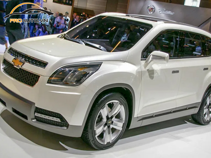 Dán wrap đổi màu xe Chevrolet Orlando