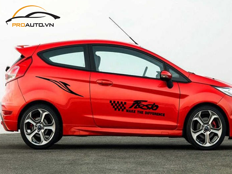 Dán wrap đổi màu xe Ford Fiesta