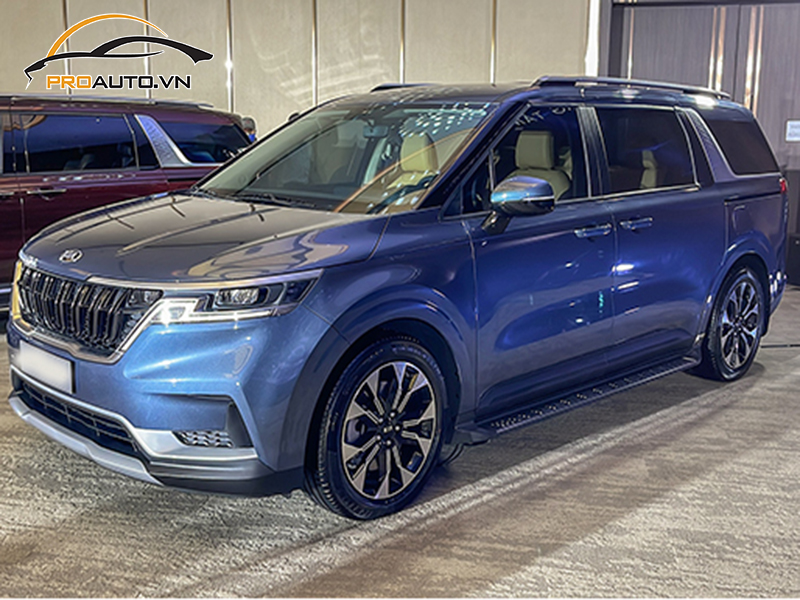 Dán wrap đổi màu Kia Carnival